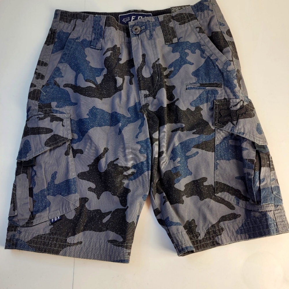 Fox Camo Shorts men 28x22 new with tags